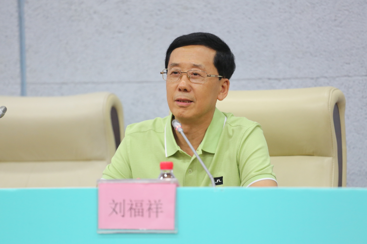 刘福祥携新书解码现身南国书香节