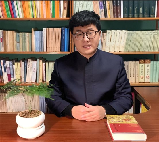 本书作者、扬州大学历史系讲师 陈士银