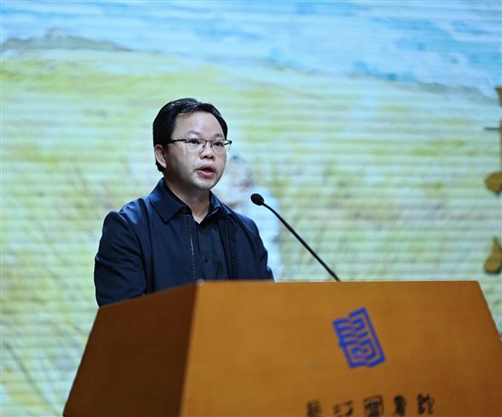 D:UsersAdminDesktop	.19禾下乘凉梦《禾下乘凉梦——袁隆平的故事》新闻通稿改微信图片_20221119210517.jpg