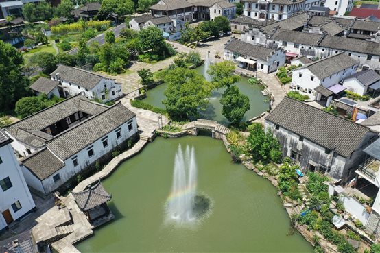 G:新山海经新书发布会新书首发式活动照片新书首发式活动照片古色古香的欢潭村（胡展 摄）.jpg
