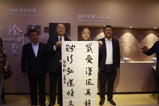 73526701fe3108bb81f49b0b24e7eee