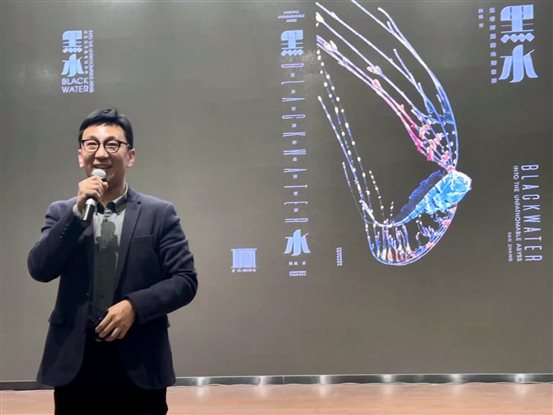 天津人民出版社副社长沈海涛