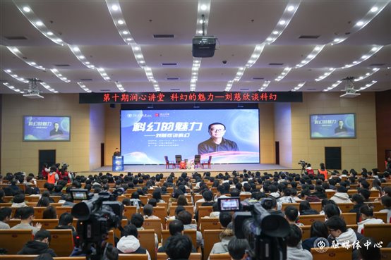 4G4A9897.jpg