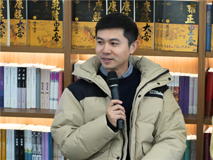 周思成