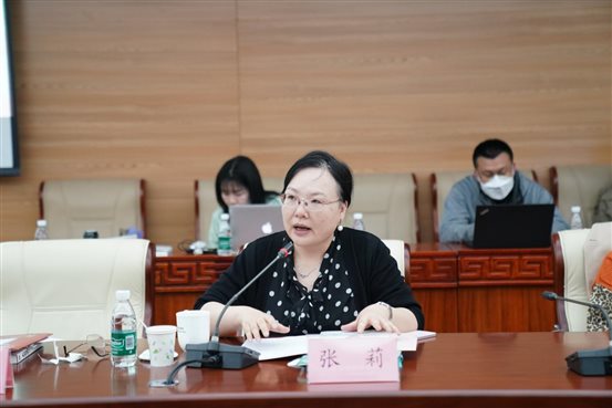 11.张莉