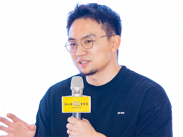 家庭教育作家、阅读推广人王子丹.JPG
