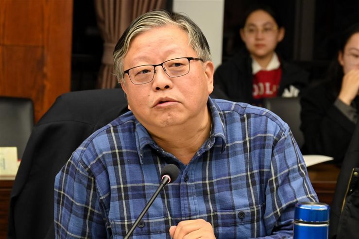 商务印书馆党委书记、执行董事顾青