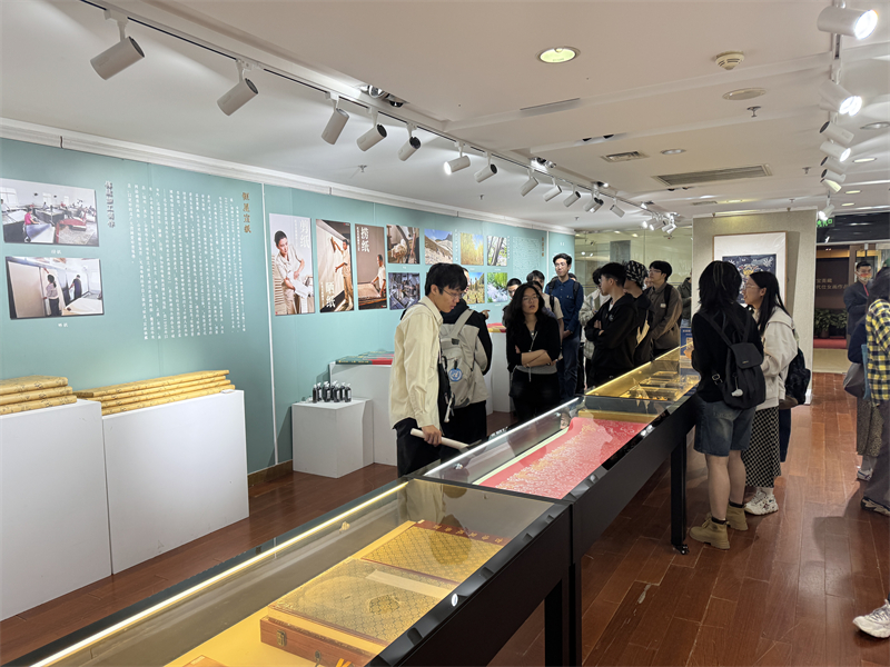 展览现场2.jpg