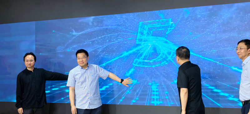 14研学营启动仪式.jpg