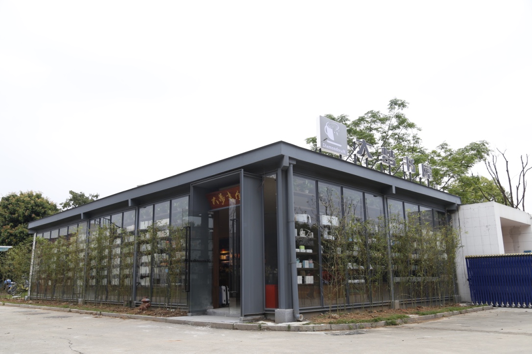 大梦书屋携手福州一中共建书香校园_快讯_中国出版传媒商报