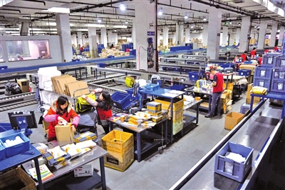 0ae9aa53-9d9e-4fdb-acba-ac21ee11b81b.jpg p1_b.jpg