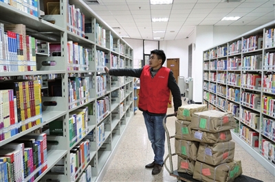 4f7f0f05-f495-4d3e-a5bf-1dee92e85885.jpg p4_b.jpg