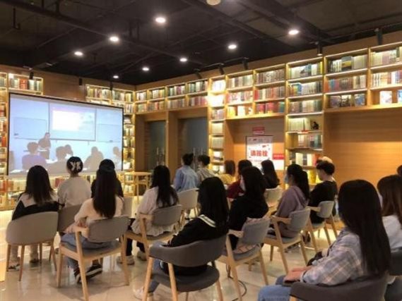 总结稿-讲座汇总新闻稿(文稿 图片)总结稿(配图)倍阅书店现场观看讲座