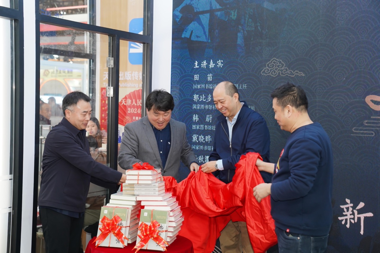 图片1 Large.jpeg 图片1 Large.jpeg