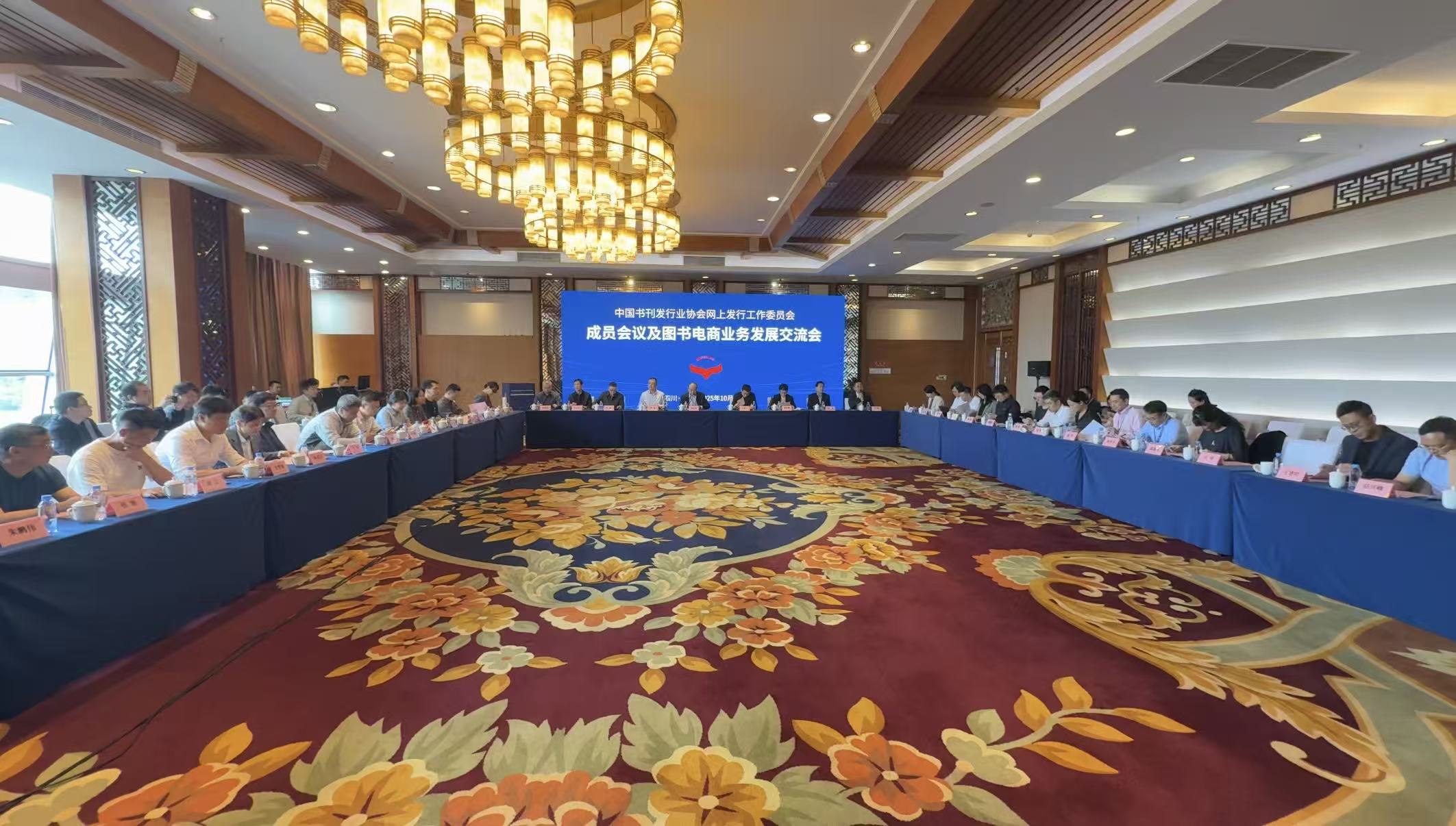 7746ce172947583bd146f3b261b80dc8.jpg 7746ce172947583bd146f3b261b80dc8.jpg