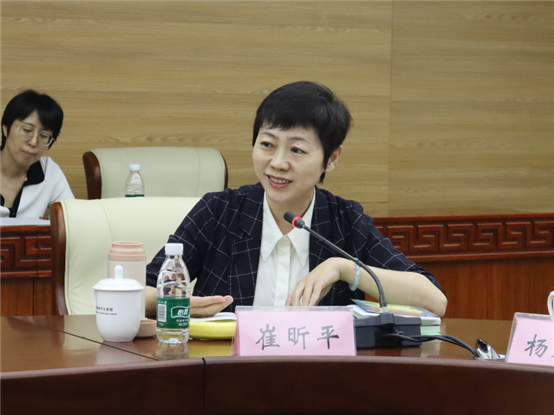 太原师范学院文学院教授、博士生导师 崔昕平