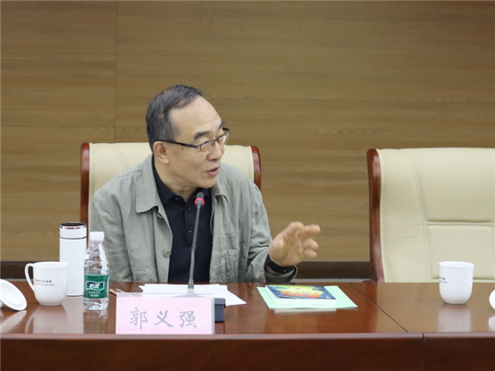 中国出版协会副理事长、中国图书评论学会会长  郭义强