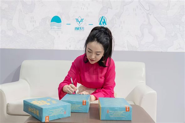 图形用户界面

AI 生成的内容可能不正确。