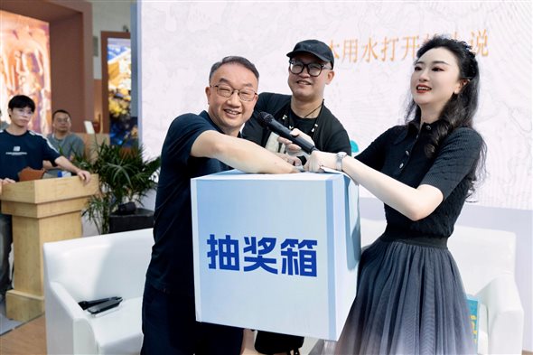 白板

AI 生成的内容可能不正确。