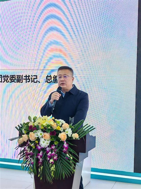 da50c4f93feb2135ce39b33c29a2fb2f