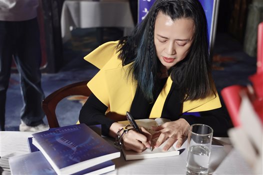 5aa5b4e48bc9117b09bf8d77e40ec075