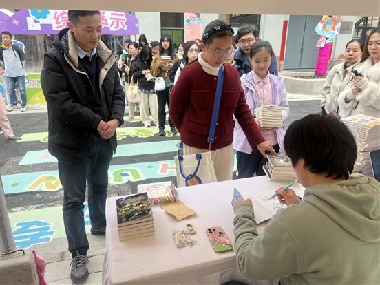 77fddc917565316aa82ec42102b0144f