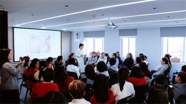 图片框 2.png 图片框 2.png