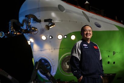 2D9E21A2E65FB353E7EE638769D69684