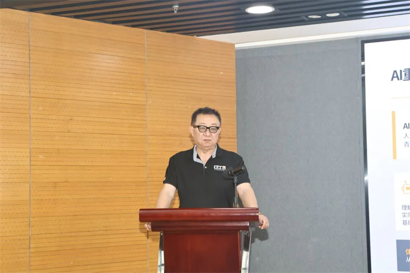 中国国际教育电视台台长李世强.jpg 中国国际教育电视台台长李世强.jpg
