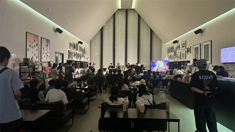演出现场.JPG