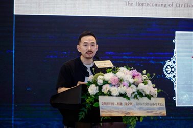 陈亦新