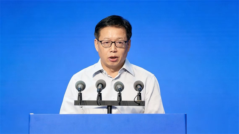 冯士新.jpg 冯士新.jpg
